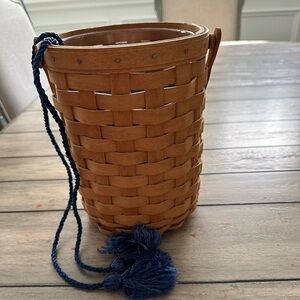 Longaberger 2005 Wine Carrier Basket